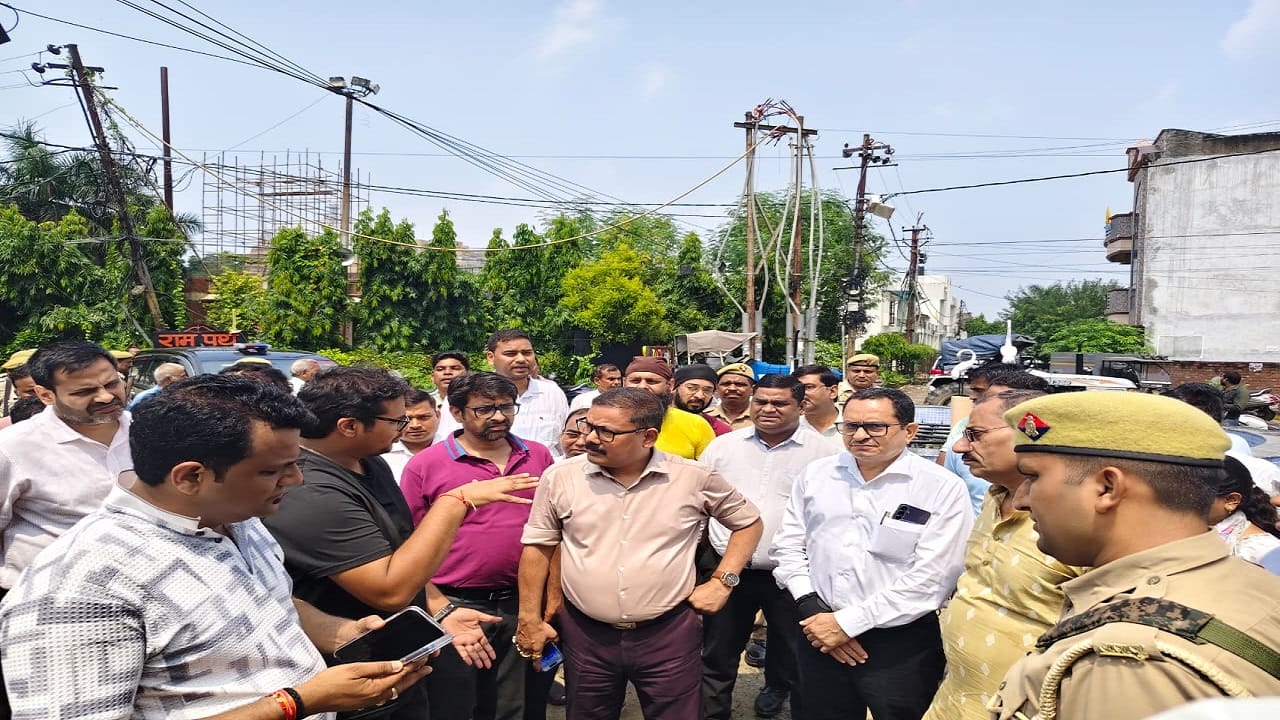 Residency Garden remains waterlogged for the third day in Bareilly