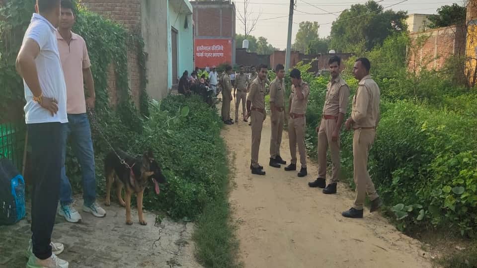 Husband Returns After a Month Kills Wife and Flees With Her Earrings Toe Rings and Bangles