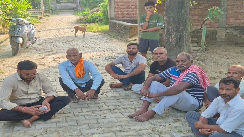 घटना के बाद परिवार में छाया मातम।