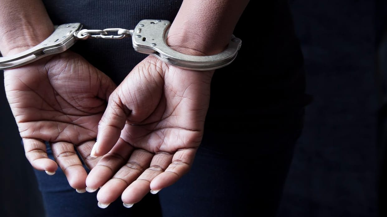 Bilaspur GRP busts interstate ganja smuggling gang, 5 including woman arrested