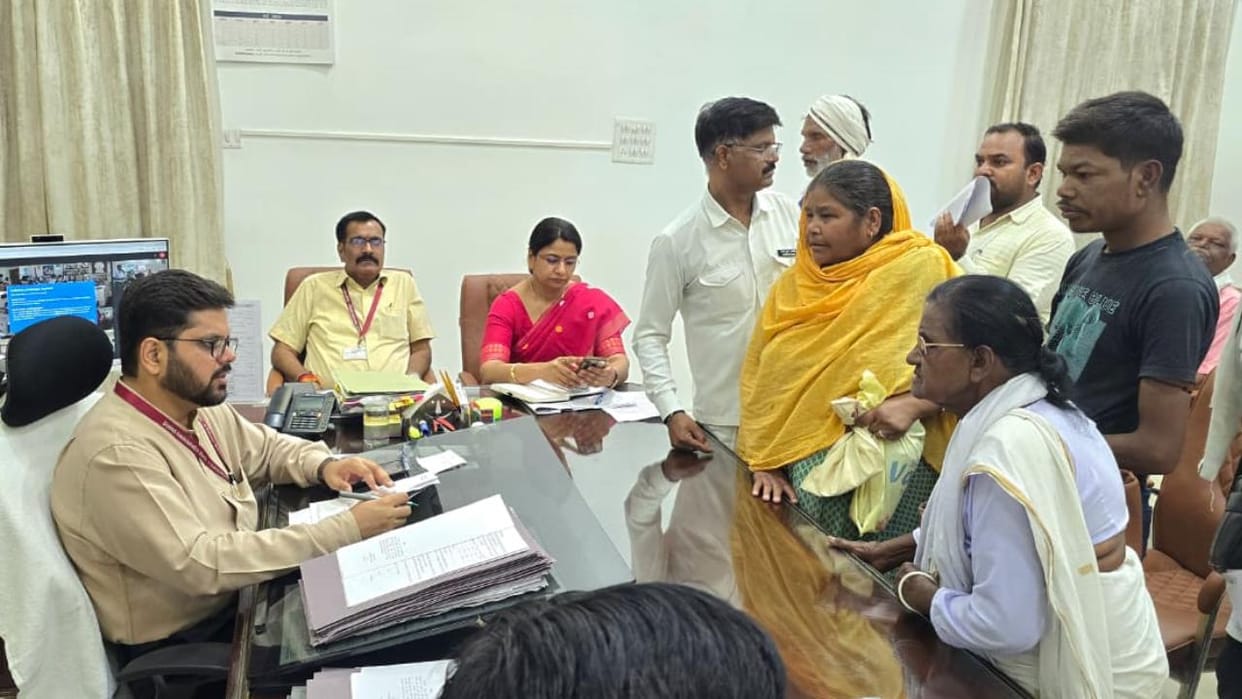 Jhansi: Conduct an immediate survey of crop damage