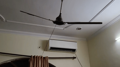 फंदे से लटके मिले युवक-युवती के शव।