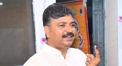 नेता प्रतिपक्ष टीकाराम जूली