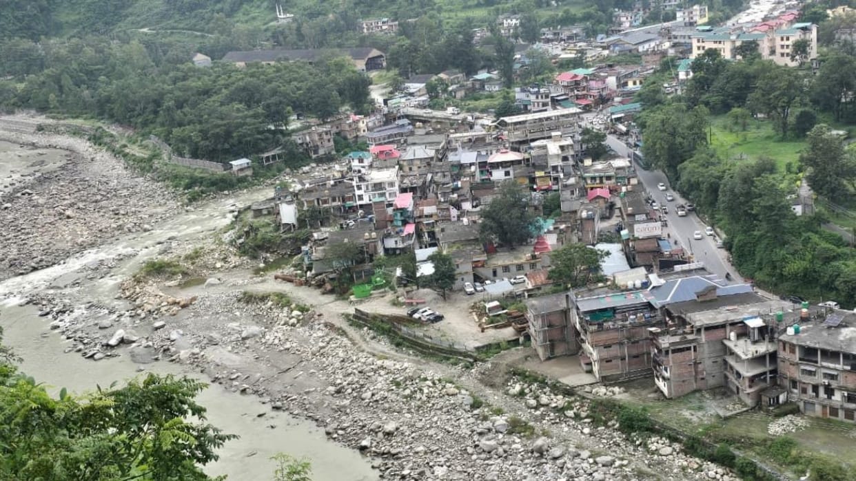 pandoh beas river flood safety wall waiting mandi himachal