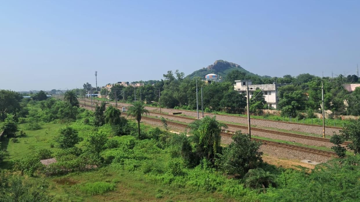 Jhansi: The rainy spell may remain on hold for another two days
