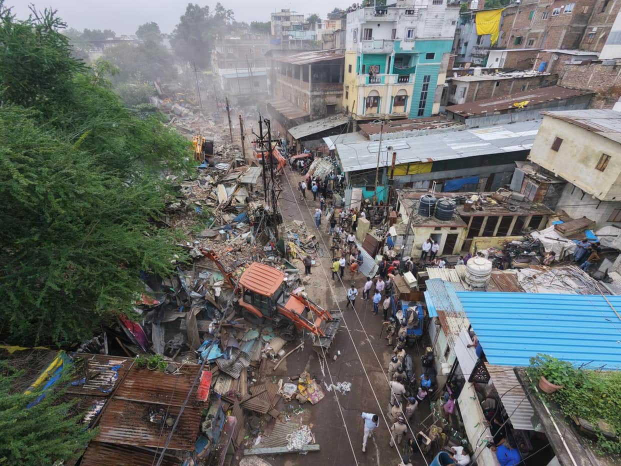 Indore: Bulldozers raze over 40 houses and shops in Indore's Toda area; a wider road will now be constructed.