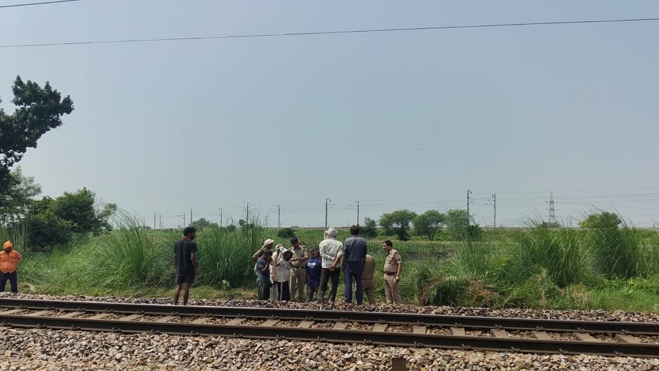 Two Men Working on Railway Track Killed After Being Hit by Train in Agra