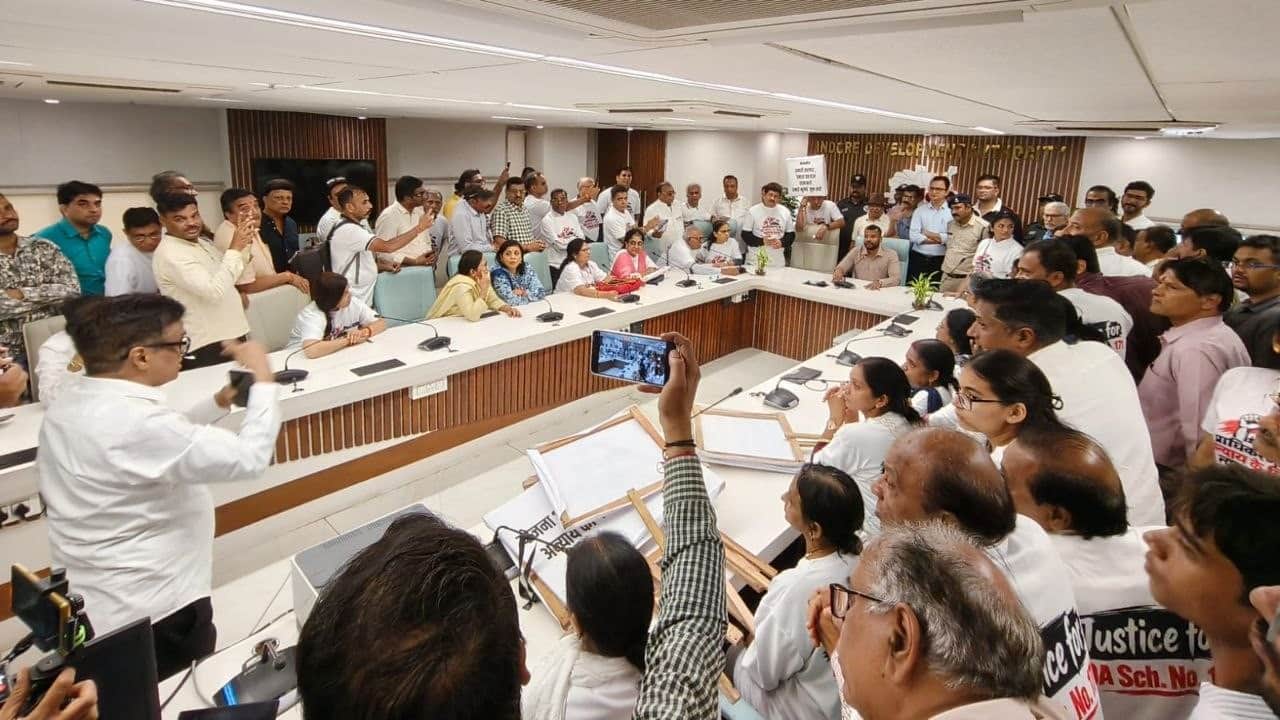 indore-ida-scheme-171-protest-plot-holders-demand-possession-news