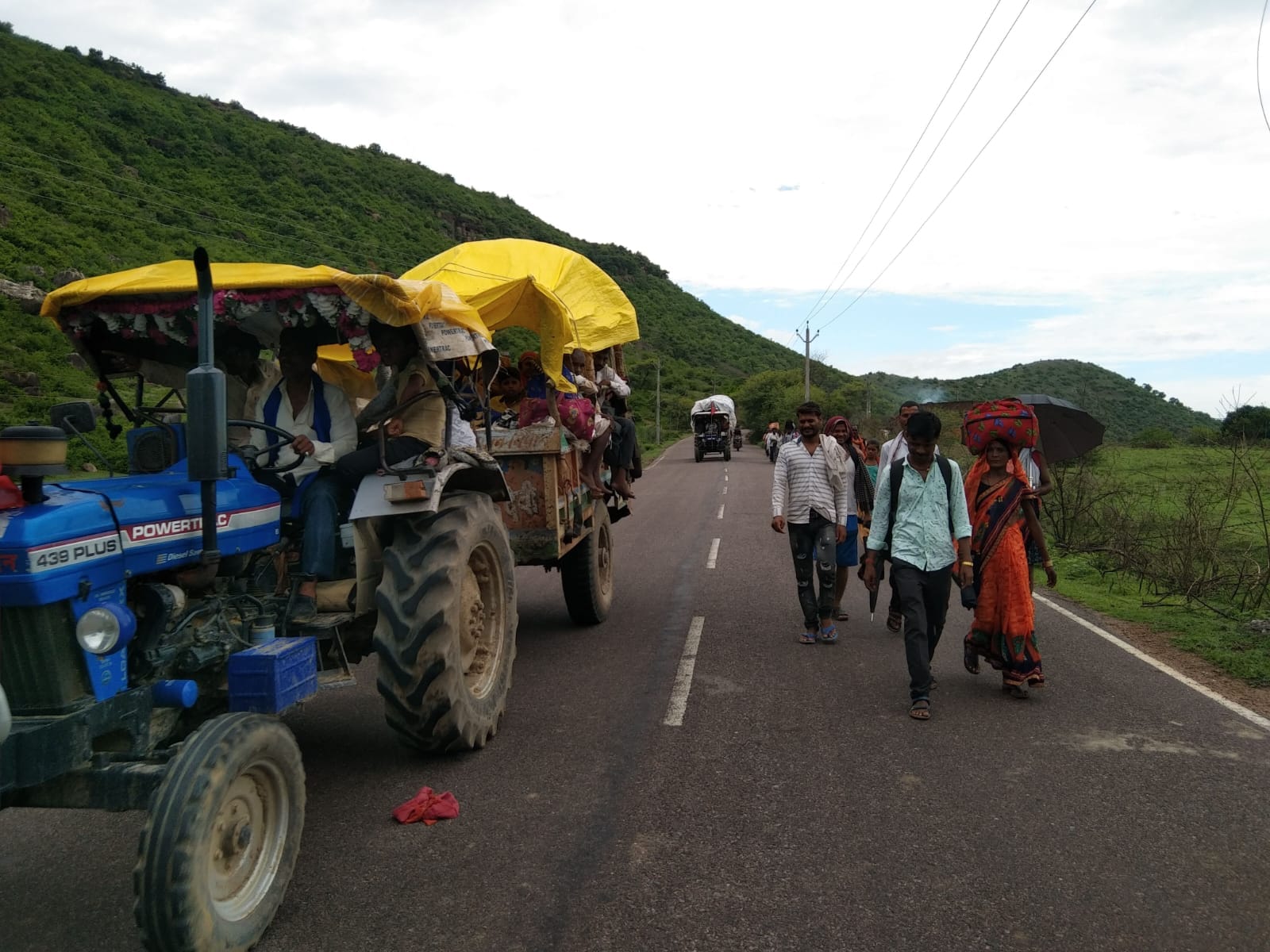 Chitrakoot Packed With Devotees Ahead of Bhadai Amavasya, Security Tightened