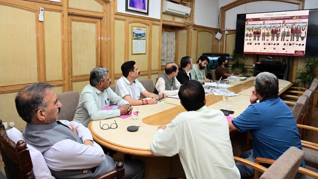 मुख्यमंत्री सुखविंद्र सिंह सुक्खू की अध्यक्षता में हुई  शिक्षा विभाग की समीक्षा बैठक।