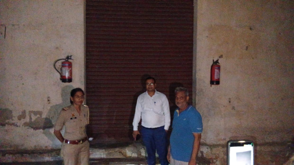 Meerut News: Crackers and Manufacturing Material Worth Rs 35 Lakh Seized in Rohta