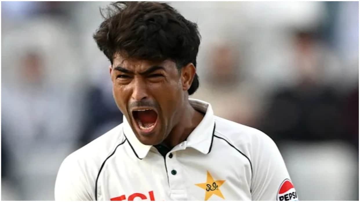 Nasser Hussain Praises Razaullah After Pakistan Pacer Hurries Joe Root on Test Debut
