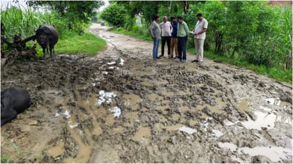 Gen Alpha students staged a protest for road construction in Shahjahanpur