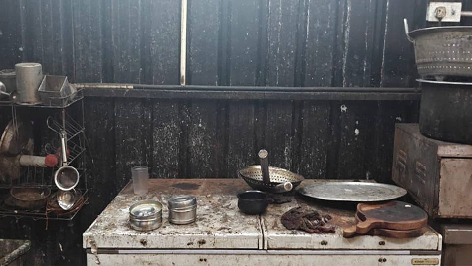 Health Hazard: Filth and roaming rats found in kitchen deep freezer; café shut for three days