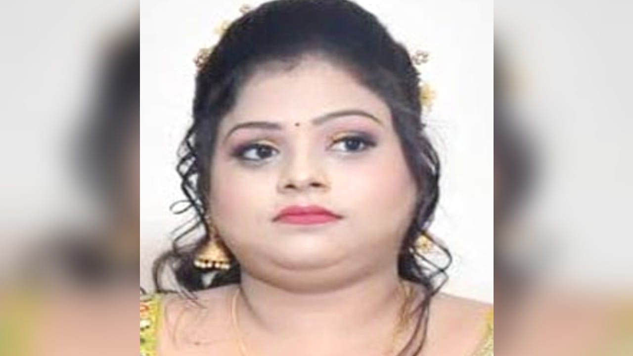 नीतू का फाइल फोटो