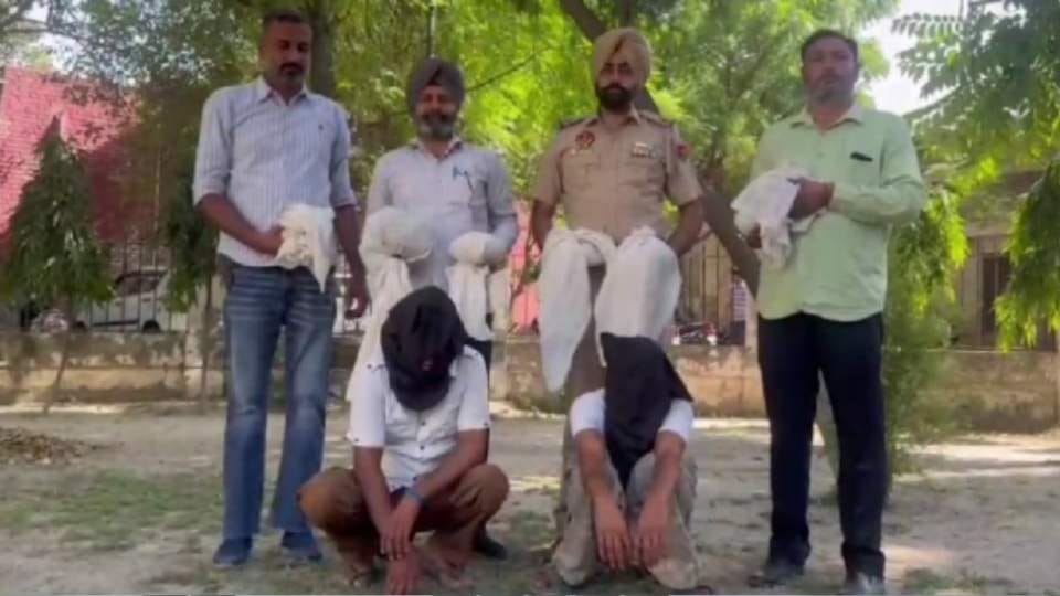 12 किलो हेरोइन के साथ गिरफ्तार दोनों आरोपी