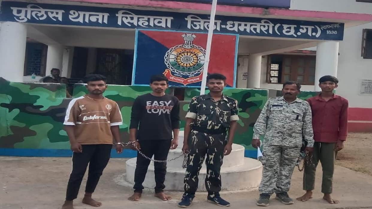 Police arrested three accused who were smuggling cattle in a pickup vehicle.