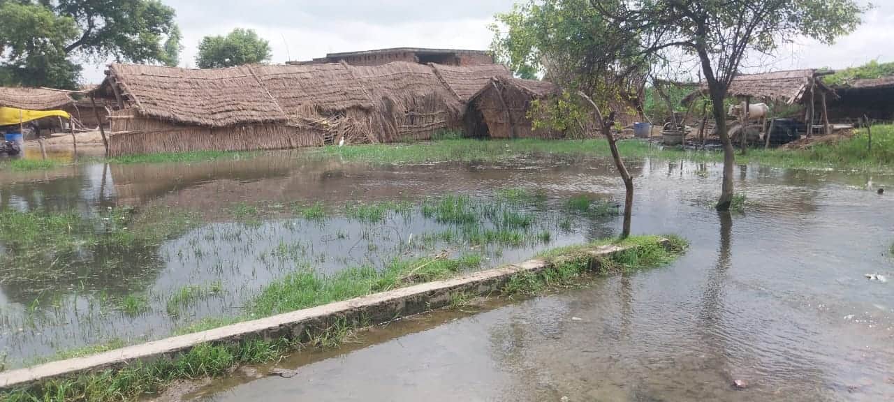 Flood in Badaun Rising water levels of Ganga and Ramganga submerge several villages