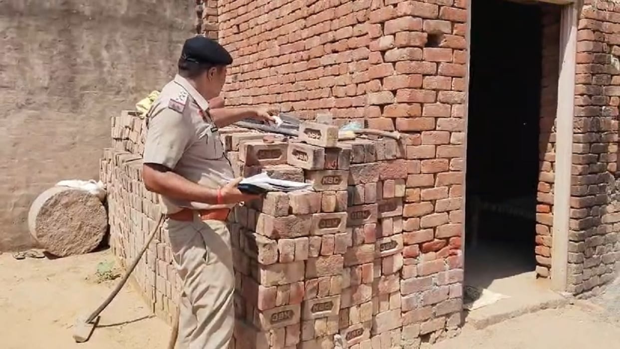 Youth murdered on a plot in Bhiwani; five people accused of killing him after assaulting him