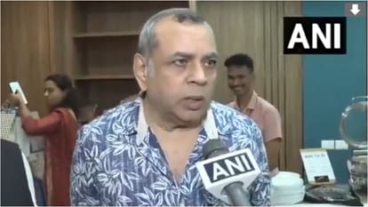 Paresh Rawal Reaction On controversy surrounding hosting of the 72nd National Film Awards ceremony in Gujarat