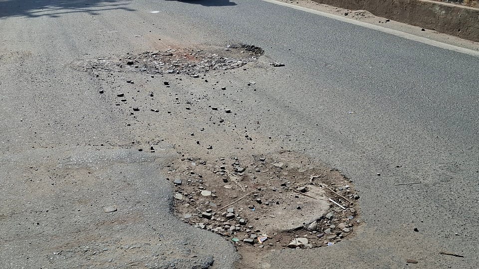 Agra Civic Works: Contractors Bid Up to 42 percent Below Cost Yet Get Quality Clearance