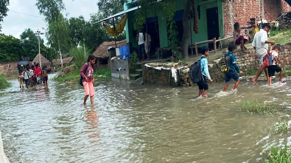 Flood Blocks Hospital Route Seven-Year-Old Boy Dies in Father’s Arms
