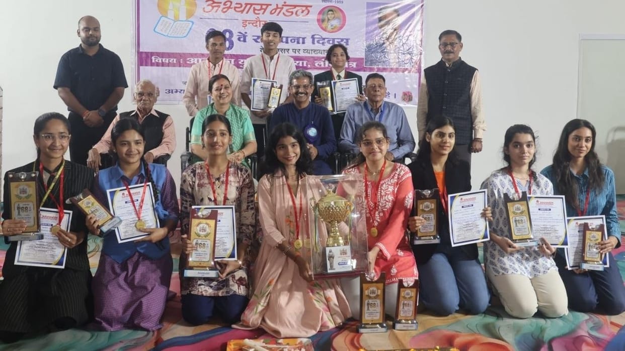 indore-abhyas-mandal-68th-event-sumit-awasthi-speech