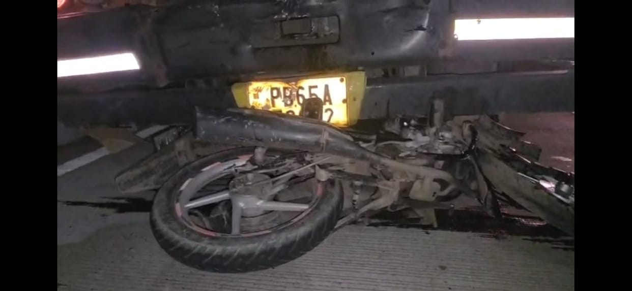 Truck Hits Bike on Kannauj Highway, Two Friends Killed