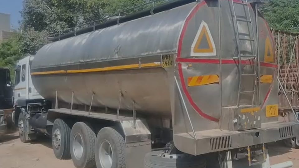Kotkapura 22,000 liters Desi ghee sample fails; case registered against Greater Noida company.