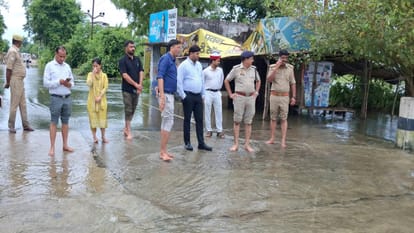 Homes destroyed by Sharda River erosion villagers demolish their own houses in Lakhimpur kheri