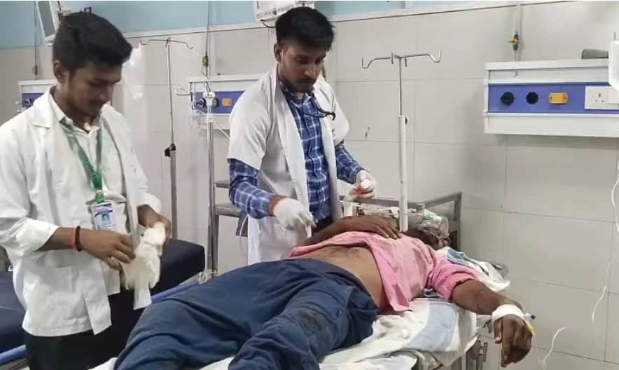 ara-sasaram-highway-auto-accident-one-dead-seven-injured