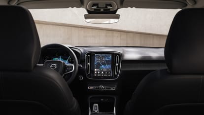 Volvo XC40, EX40, EC40 Updated New Design, 11.2-inch Screen, Google Gemini