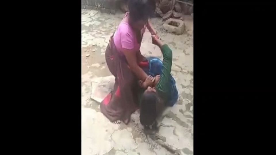 Mother-in-law brutally beats daughter-in-law