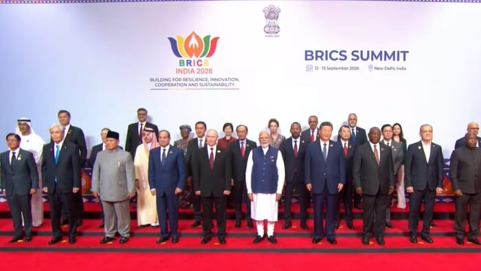 BRICS Summit: PM Modi, Putin and Xi Jinping Share the Frame in Viral Family Photo