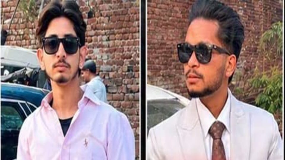 Speeding car overturns after going out of control in Fatehgarh Sahib; two friends killed.