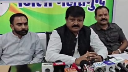 खाद्य नागरिक आपूर्ति निगम अध्यक्ष संजय श्रीवास्तव