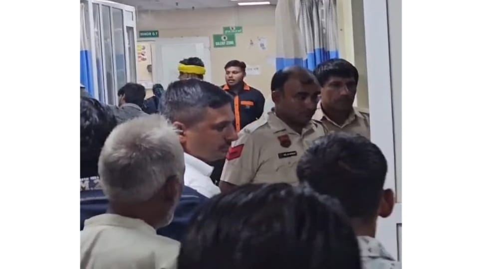 Police personnel demanded ₹800 for liquor from a Sarpanch and abandoned him at a deserted spot when he refused