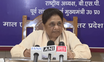 UP Big News : Pilot refuses to take off; blood drawn over non-payment of installment; Mayawati makes a s