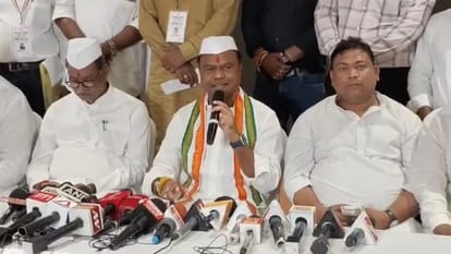 पीसीसी चीफ दीपक बैज