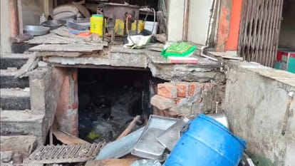 Auraiya Cylinder Blast: Loud Explosion Injures Four Workers, Basement Roof Blown Apart