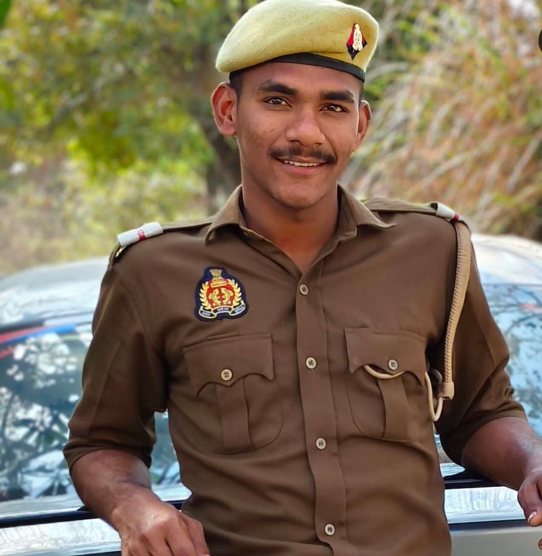Constable on guard duty at police station commits suicide by shooting himself with his rifle in Hapur