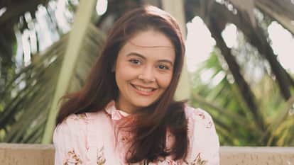 TV Actress Devoleena Bhattacharjee slams Rohit Roys TV jibe says people know him as Ronit Roys brother
