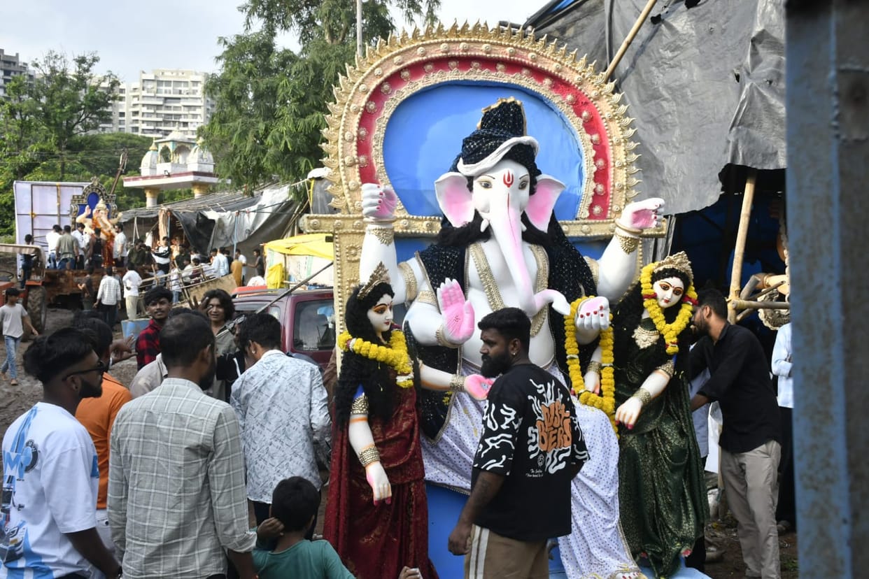 Bhopal: Festive fervor marks Ganesh Chaturthi and Hartalika Teej; 'Bappa' installed in homes and pandals durin