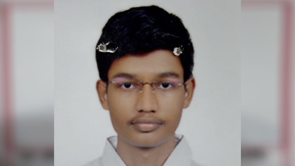 छात्र वैभव गाैड़।