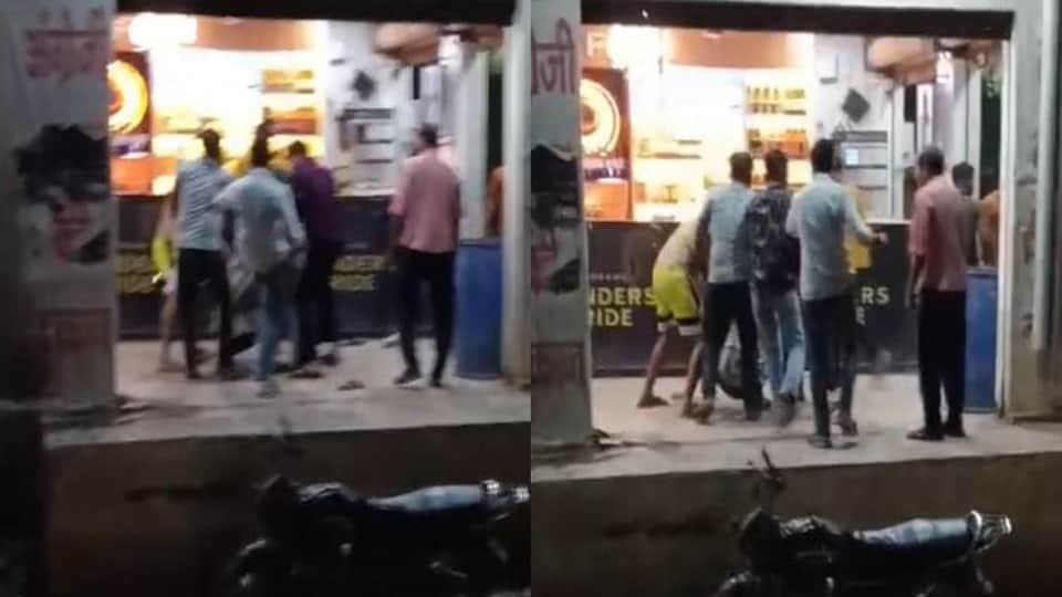 Youths assault people at liquor shop in Agra video viral