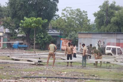 Indore: Preparations underway to hold Rahul Gandhi's rally in a waterproof dome to ensure rain does not disrup