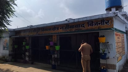 Bijnor: Teacher shot dead in broad daylight outside school; accused surrenders at police station.