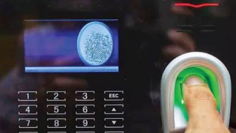 Digital attendance threatens employment guarantee