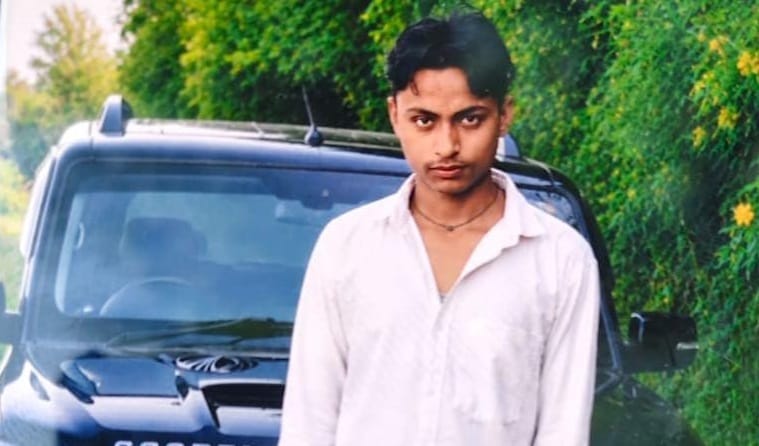 Kanpur Unidentified vehicle runs over motorcycle on highway bike dragged for 10 meters youth dies