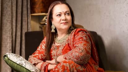 Mandakini denies Dawood Ibrahim invited her to Sharjah cricket match says photo controversy did lot of damage
